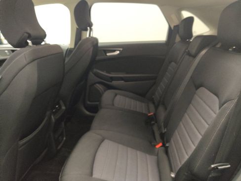 Used 2018 Ford Edge SE AWD/4WD image 18