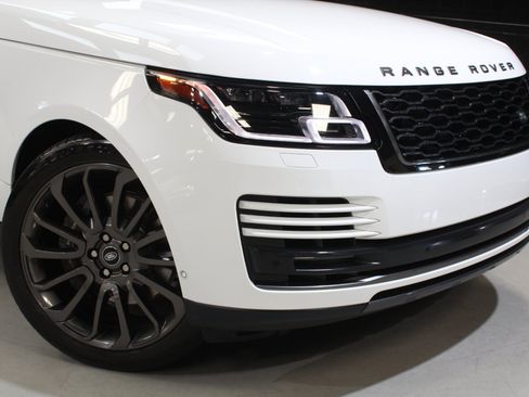 Used 2022 Land Rover Range Rover P525 Westminster Edition AWD/4WD image 9