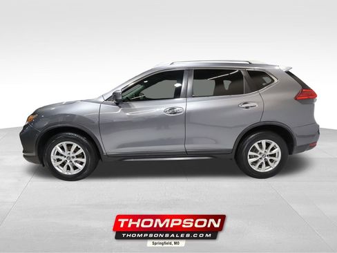 Used 2017 Nissan Rogue SV w/ SV Premium Package image 1