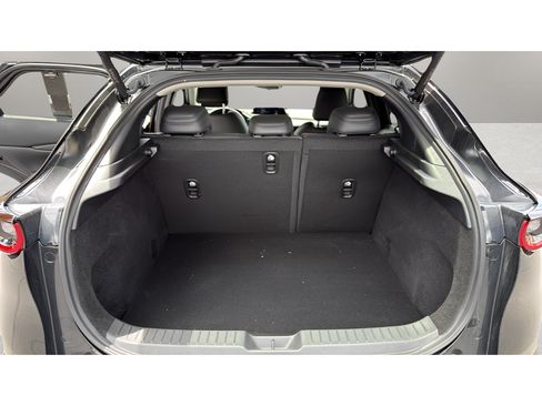 Certified 2025 MAZDA CX-30 AWD 2.5 S w/ Premium Package image 17