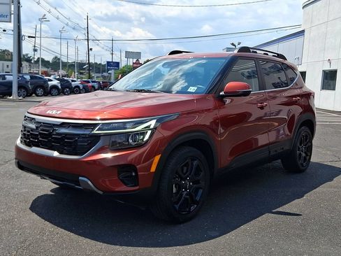 Used 2024 Kia Seltos X-Line AWD/4WD image 6