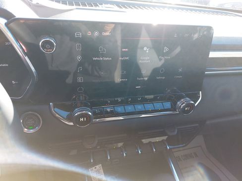 New 2026 GMC Canyon Elevation w/ Convenience Package image 21