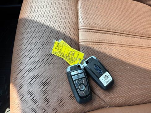 Used 2022 Ford Expedition King Ranch RWD image 23