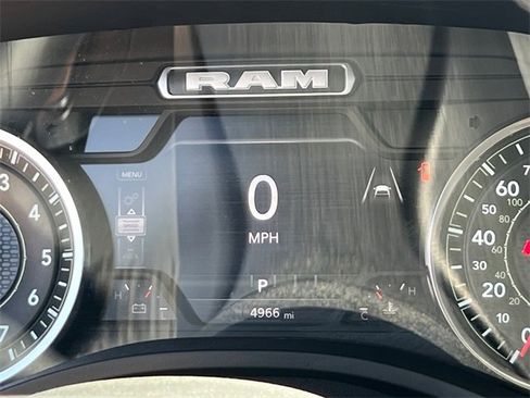 Used 2025 RAM 1500 Lone Star image 30