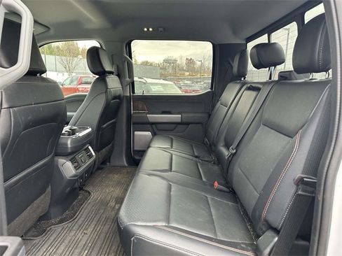 Used 2022 Ford F150 Lariat w/ Equipment Group 502A High image 8