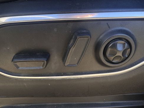 Used 2022 Jeep Wagoneer Series II w/ Premium Group I image 25