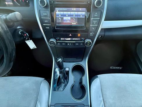 Used 2015 Toyota Camry XSE image 13