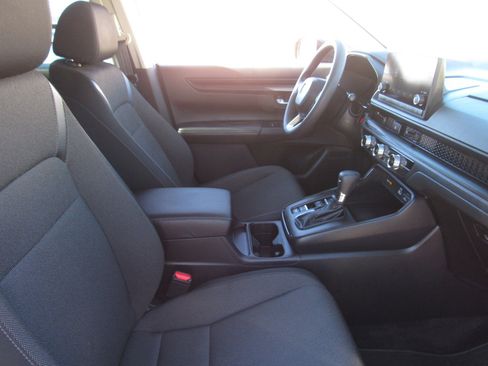 Used 2024 Honda CR-V LX image 8