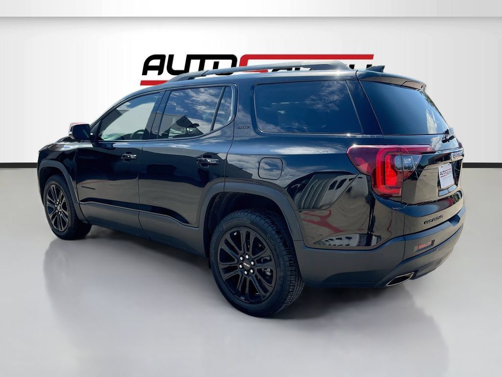 Used 2023 GMC Acadia SLT w/ Elevation Edition FWD image 5