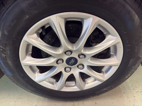 Used 2017 Ford Fusion S FWD image 33