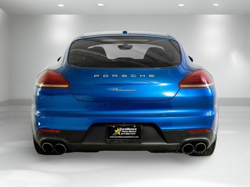 Used 2016 Porsche Panamera Edition w/ Premium Package Plus image 10