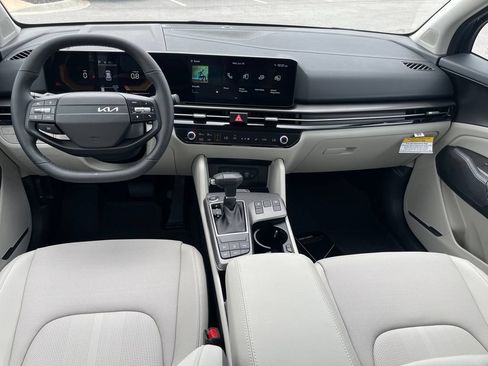 New 2026 Kia Sportage EX w/ EX Panorama Roof Package FWD image 24