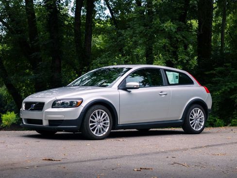 Used 2010 Volvo C30 T5 FWD image 4