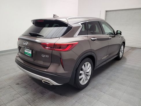 Used 2019 INFINITI QX50 Essential w/ Premium Heat Package AWD/4WD image 9