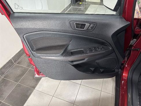 Used 2022 Ford EcoSport SE w/ SE Convenience Package image 16