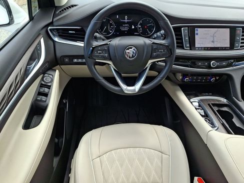 Used 2023 Buick Enclave Avenir w/ Avenir Technology Package AWD/4WD image 12