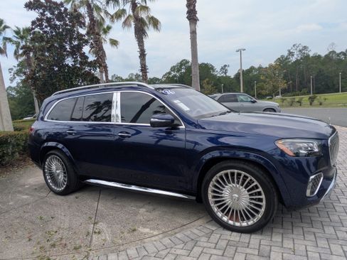 Certified 2026 Mercedes-Benz Maybach GLS 600 4MATIC image 1