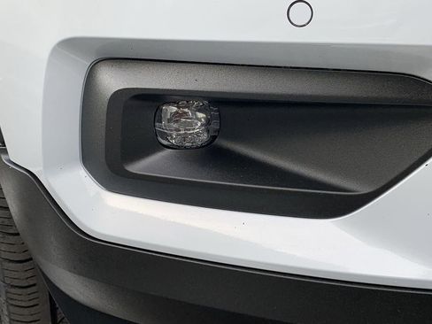 Used 2022 Volvo XC40 P8 Recharge Plus image 10