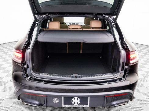 New 2026 Porsche Macan image 29