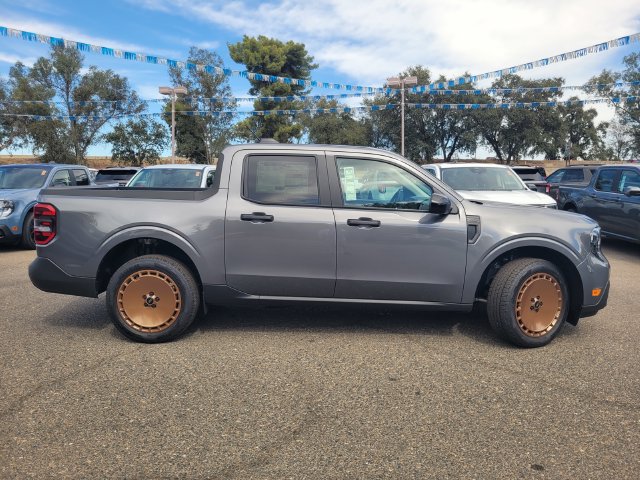 New 2026 Ford Maverick XLT w/ XLT Luxury Package AWD/4WD image 3