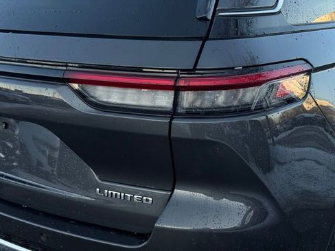 Certified 2022 Jeep Grand Cherokee Limited image 7