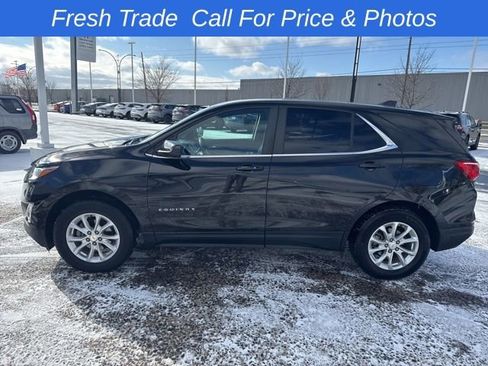 Used 2021 Chevrolet Equinox LT image 3