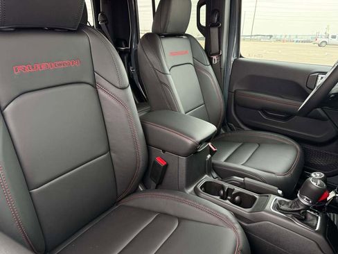 New 2026 Jeep Gladiator Rubicon image 18
