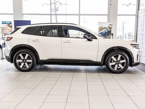 Used 2025 Honda Prologue Touring image 10