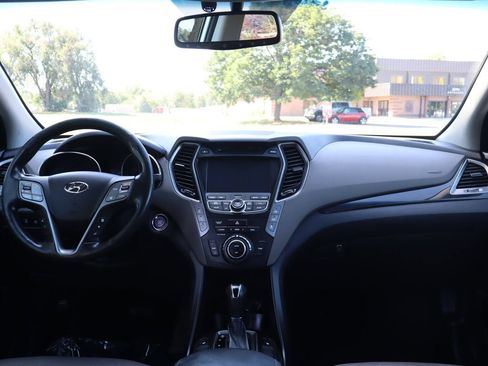 Used 2013 Hyundai Santa Fe Limited w/ Technology Pkg AWD/4WD image 16