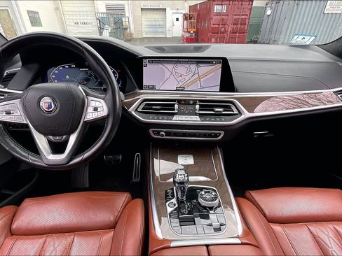Used 2021 BMW ALPINA XB7 image 14