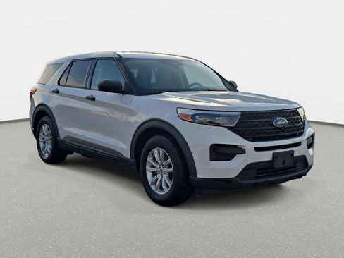 Used 2021 Ford Explorer 2WD w/ Class III Trailer Tow Package image 3