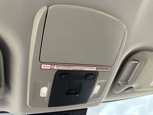 Used 2025 Toyota Camry LE FWD image 19