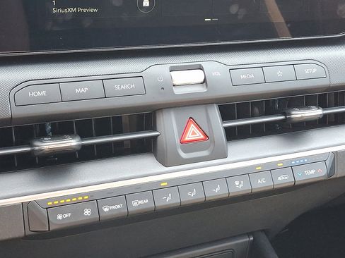 Used 2025 Kia K4 FWD image 15