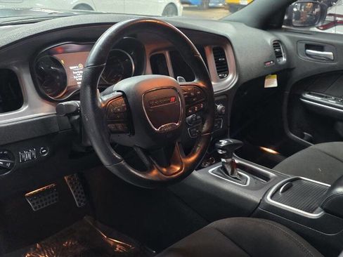 Used 2023 Dodge Charger Scat Pack w/ Harman/Kardon Audio Group image 17