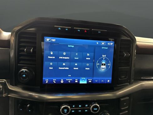 Used 2023 Ford F150 Lariat w/ Equipment Group 502A High image 14