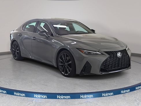 Used 2024 Lexus IS 350 F Sport RWD image 4