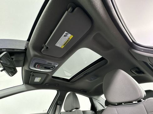 Used 2022 Hyundai Elantra SEL w/ Convenience + Premium Package image 20