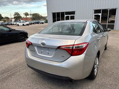 Used 2014 Toyota Corolla LE image 9