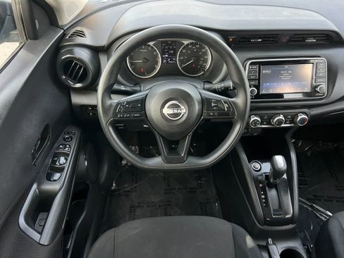 Used 2024 Nissan Kicks S image 15