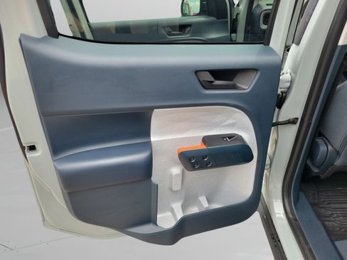 Used 2024 Ford Maverick XLT FWD image 11