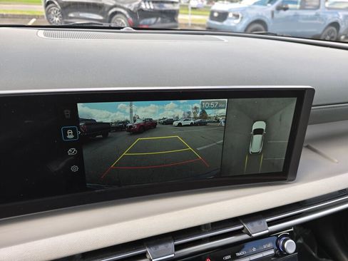 Used 2025 Hyundai Tucson Limited image 26