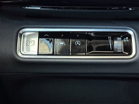 New 2026 Buick Envision Sport Touring AWD/4WD image 32
