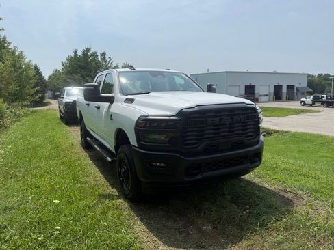 Used 2025 RAM 2500 Tradesman w/ Safety Group AWD/4WD image 1