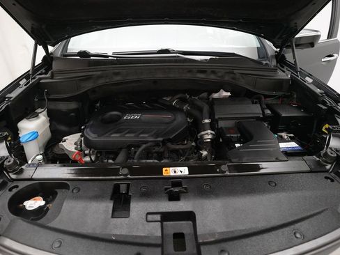 Used 2018 Hyundai Santa Fe Sport AWD/4WD image 3