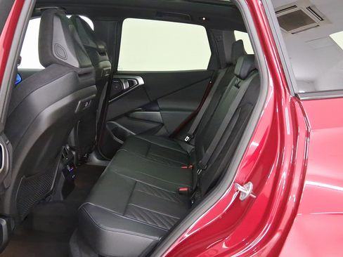 New 2026 BMW X3 xDrive30 w/ Premium Package image 12