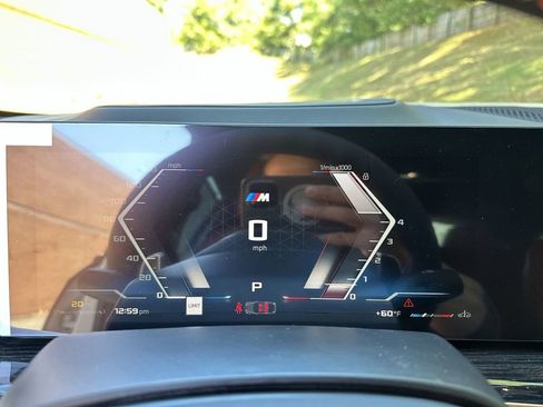 New 2026 BMW X6 M60i image 17