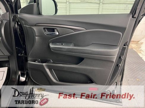 Used 2022 Honda Pilot Special Edition image 44