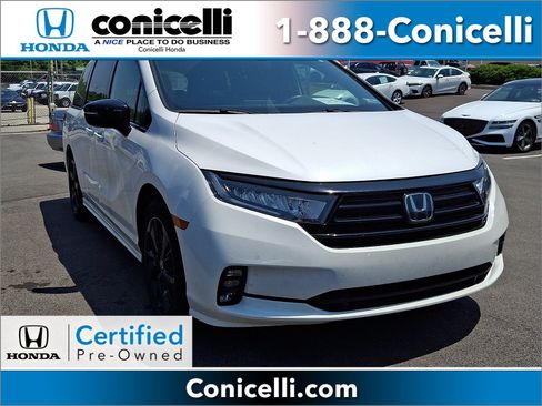 Used 2023 Honda Odyssey Sport image 1