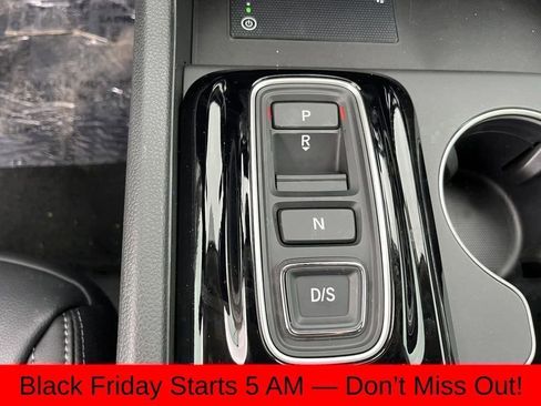 New 2025 Honda Pilot Touring image 34