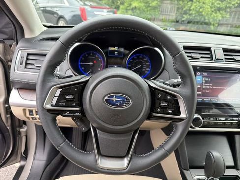 Used 2019 Subaru Outback 2.5i Limited w/ Popular Package #2 AWD/4WD image 23